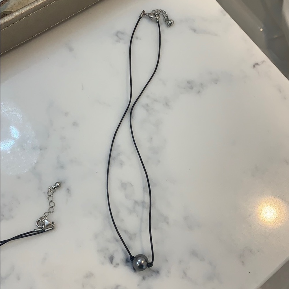 Choker necklace